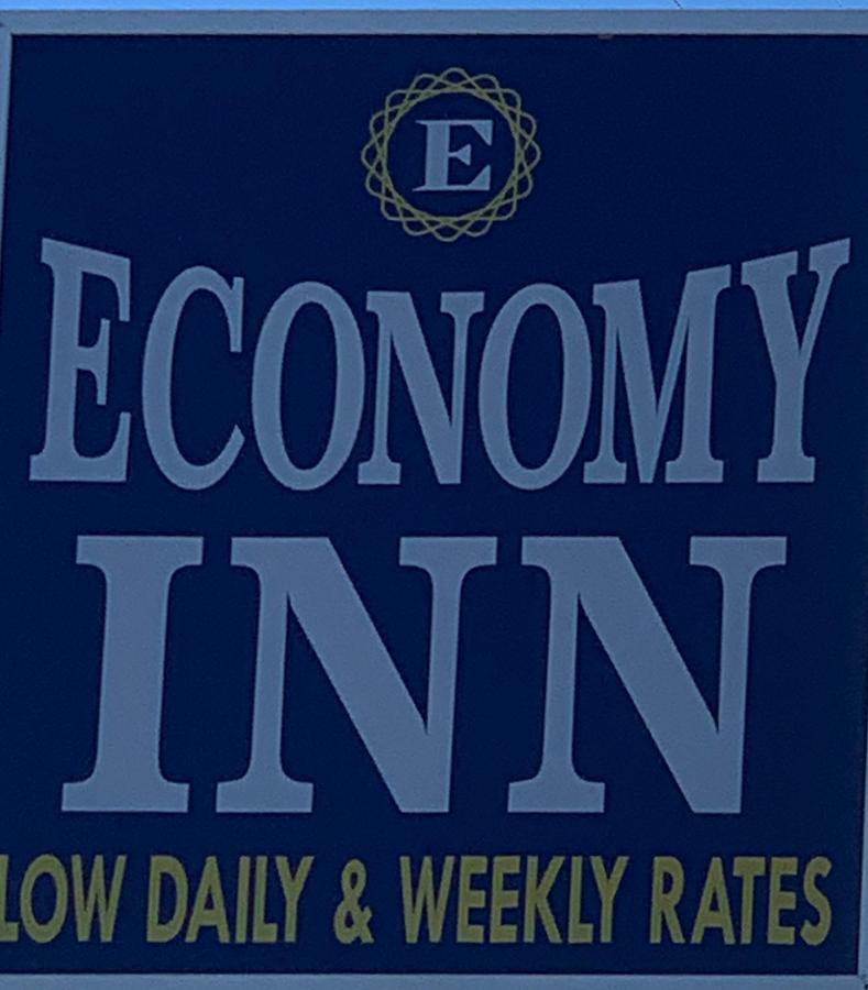 Economy Inn Bay City Exterior photo